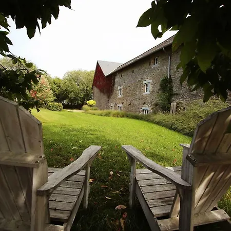 Le De Froidefontaine Vakantiehuis *